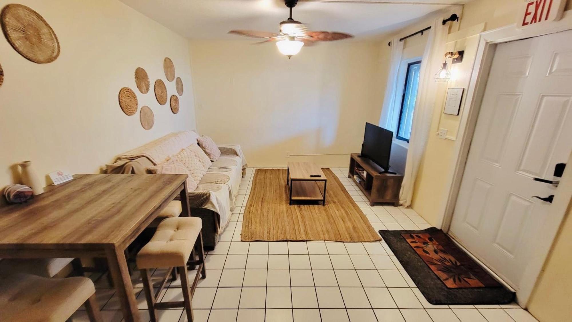 Beach Bungalow By The Sea 2 Cocoa Beach Exterior photo